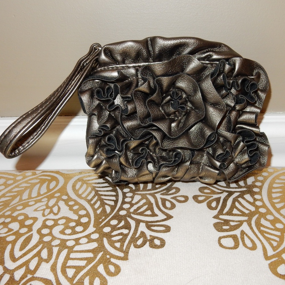 Metallic color Small coin purse/wristlet